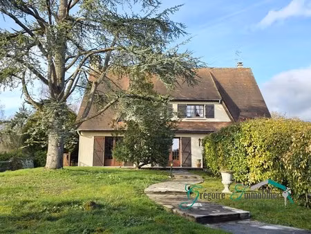 la genevraye : maison 7 pèces 208 m2