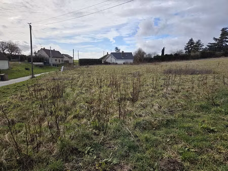 terrain à bâtir d'environ 869 m²