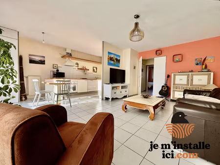 superbe t3 avec terrasse centre du fontanil