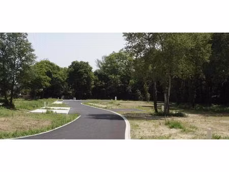 le parc du château lot numéro 6