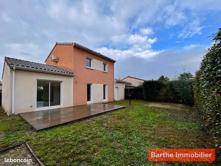 villa 5 pièces 93 m²