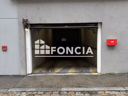 parking 15 m² villeurbanne