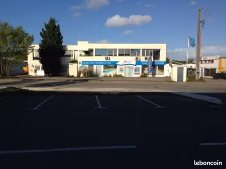 locaux commerciaux / bureaux amenages