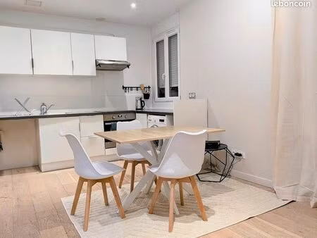 t2 standing -rer b /cité u