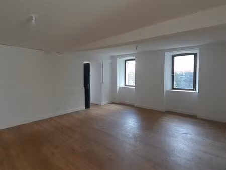 appartement 3 pièces 63 m²