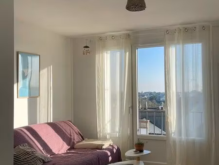 t2 lumineux  centre ville de quiberon