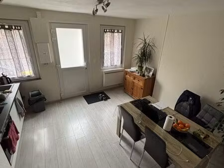 maison de ville à louer