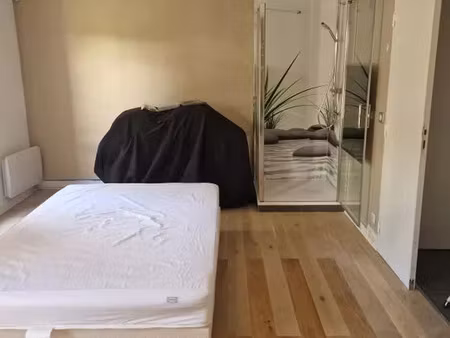 location appartement 1 pièce 25 m² à plaisir (78370)