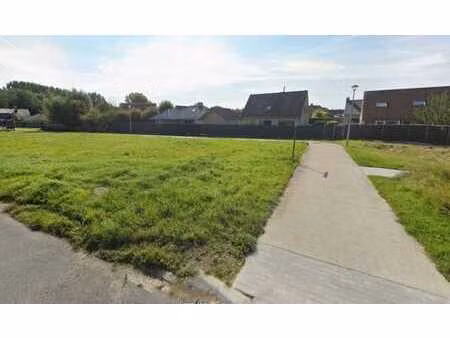 bouwgrond voor nieuwbouwvilla met zuidoost gerichte tuin