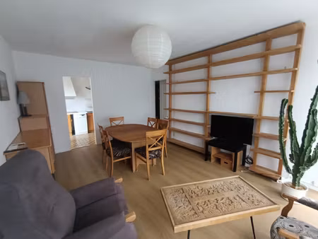 a louer - appartement 3 pièces-non meuble - 66 35 m2- les ul