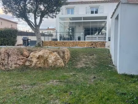 belle maison sur eguilles