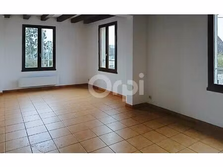 location appartement  m² t-3 à saint-fargeau-ponthierry  920 €