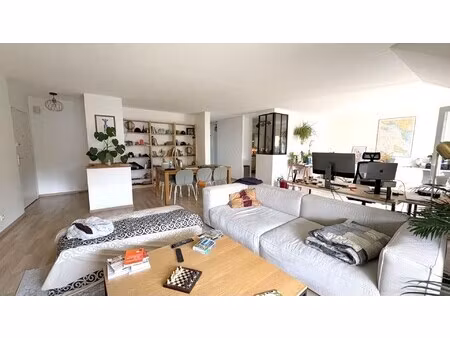 appartement t4 de 122 m² proche du centre-ville d'auray  des commodités et des balades