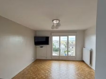 location appartement 2 pièces 42 m² à drancy (93700)