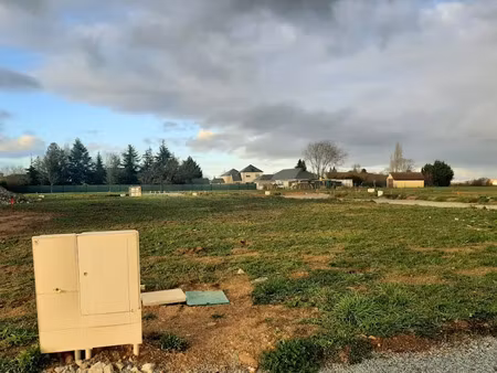 vente terrain 567 m² à neuville-sur-sarthe (72190)  78 500 €