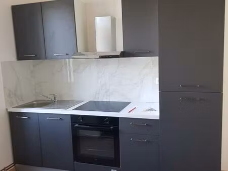 loue t3 750 €cc - 13014