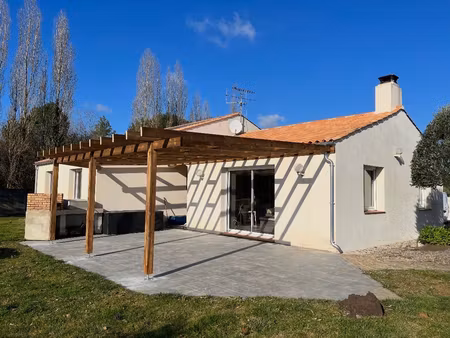 maison commequiers 4 pièce(s) 117.60 m2