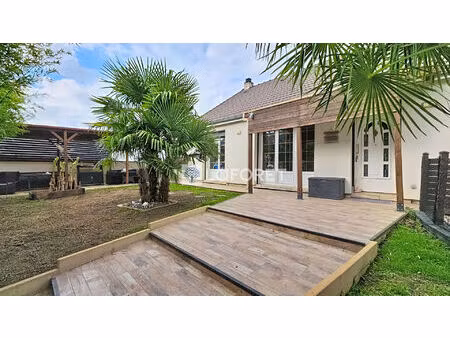 pavillon habitable de plain pied avec piscine