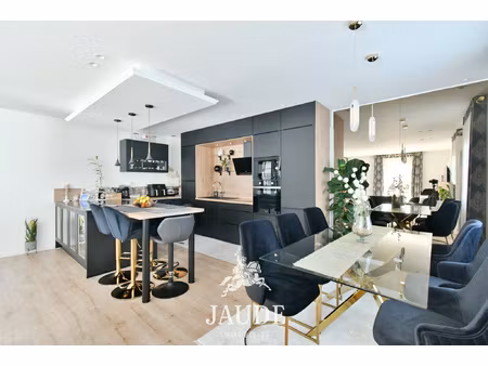 maison 135 m2 avec jardin clos et arboré (453m2) entièrement