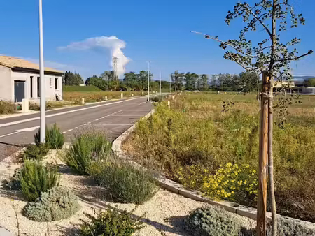 vente terrain à pierrelatte (26700)  84 208 €