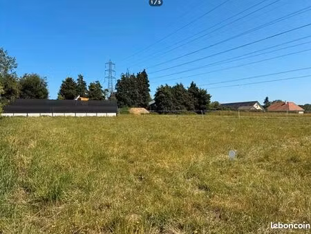 terrain 696 m² saint nicolas de la taille