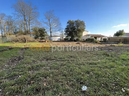 vente terrain 935 m² à les mathes (17570)  211 000 €