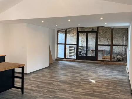 maison de village 120m2 à louer