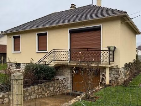 maison à louer avec jardin proche tout commerces et écoles