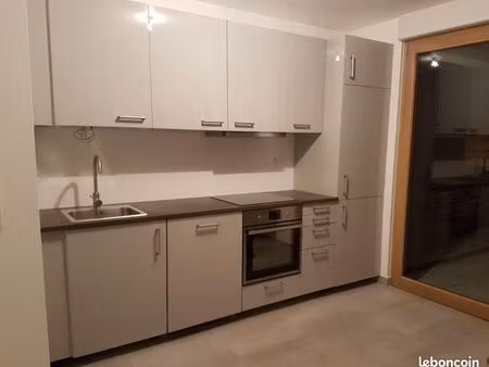 appartement 3 pièces 65 m²