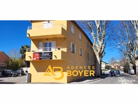 parking/box 14 m² le beausset