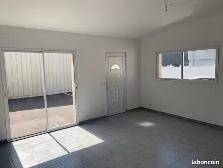 maison t2 récente  lumineuse et sécurisée – emplacement pratique