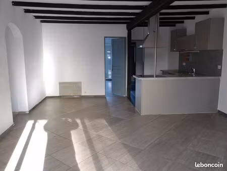 appartement f4 roquebrune sur argens