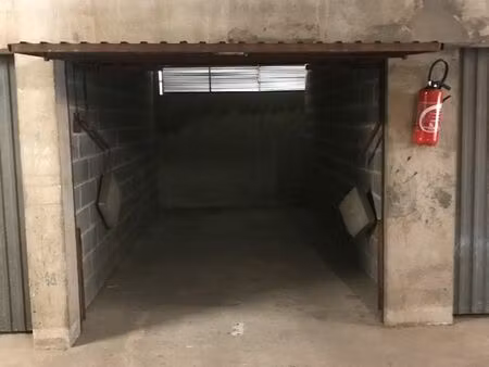 location d’un garage à la ciotat