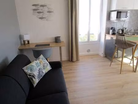 location appartement t1 meublé aux sables-d'olonne (85100) : à louer t1 meublé / 18m² les 
