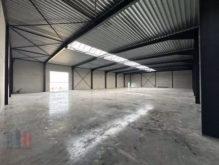 bien professionnel à louer à ieper € 3.950 (lktgp) - panorama b2b kortrijk | zimmo