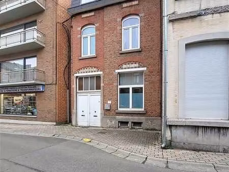 namur : maison avec 8 chambres louées