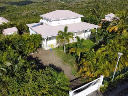 le diamant : villa avec piscine