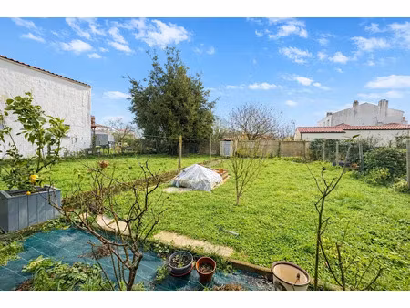 vente terrain à batir 451 m² à la rochelle (17000)  399 900 €