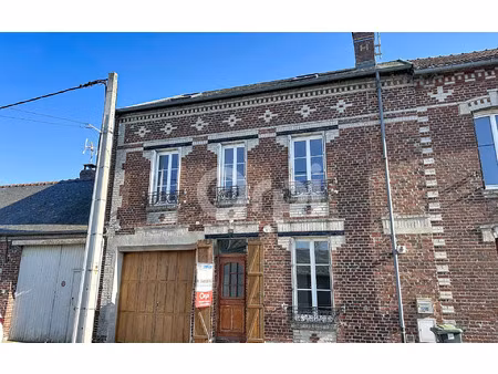 maison tricot 103.63 m² t-5 à vendre  141 000 €