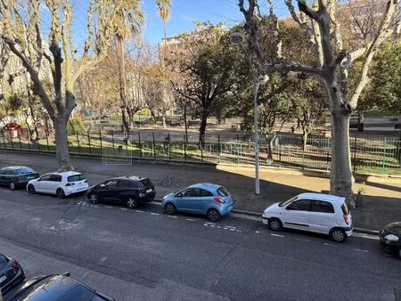 studio sans vis a vis