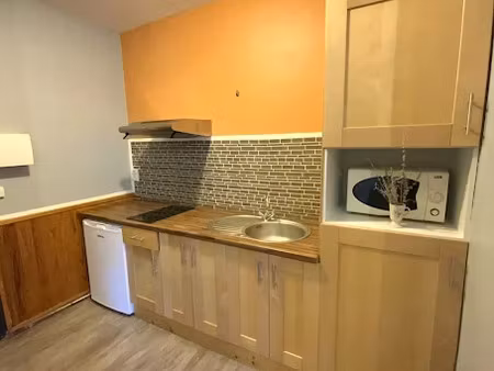 location meublée appartement 2 pièces 35.63 m² à vire normandie (14500)  450 €