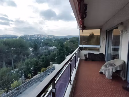 ravissant type 3 de 69.50 m2 avec terrasse et balcon  vue su