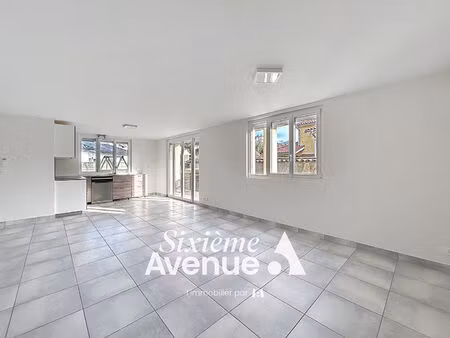 appartement decines charpieu 4 pièce(s) 90.38 m2