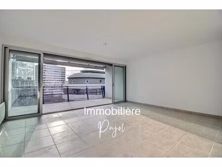 type 3 de 67m² - terrasse et parking double - quartier chartreux 4ème marseille
