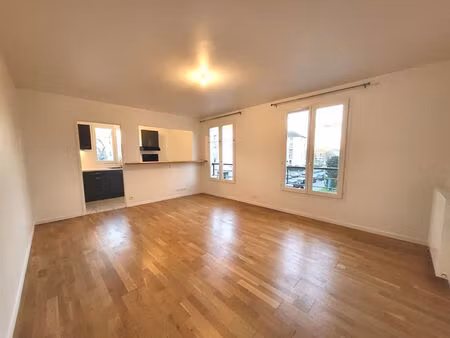 location appartement 3 pièces  61.56m²  meaux