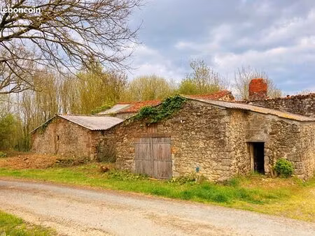 grange 1 pièce 2 018 m²