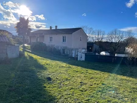 maison 7 pièces à 6 km2 sarlat