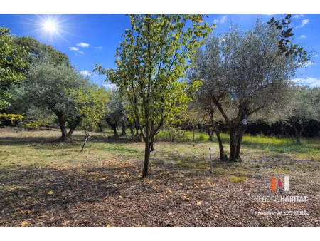 vente terrain 1742 m² sommières (30250)