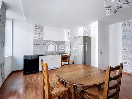 appartement de charme en duplex  au cœur de vézelise