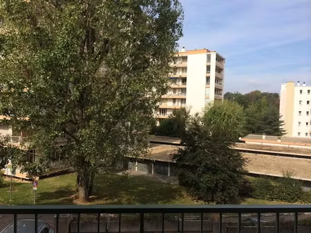 location appartement 2 pièces 36 m² à tassin-la-demi-lune (69160)  910 €